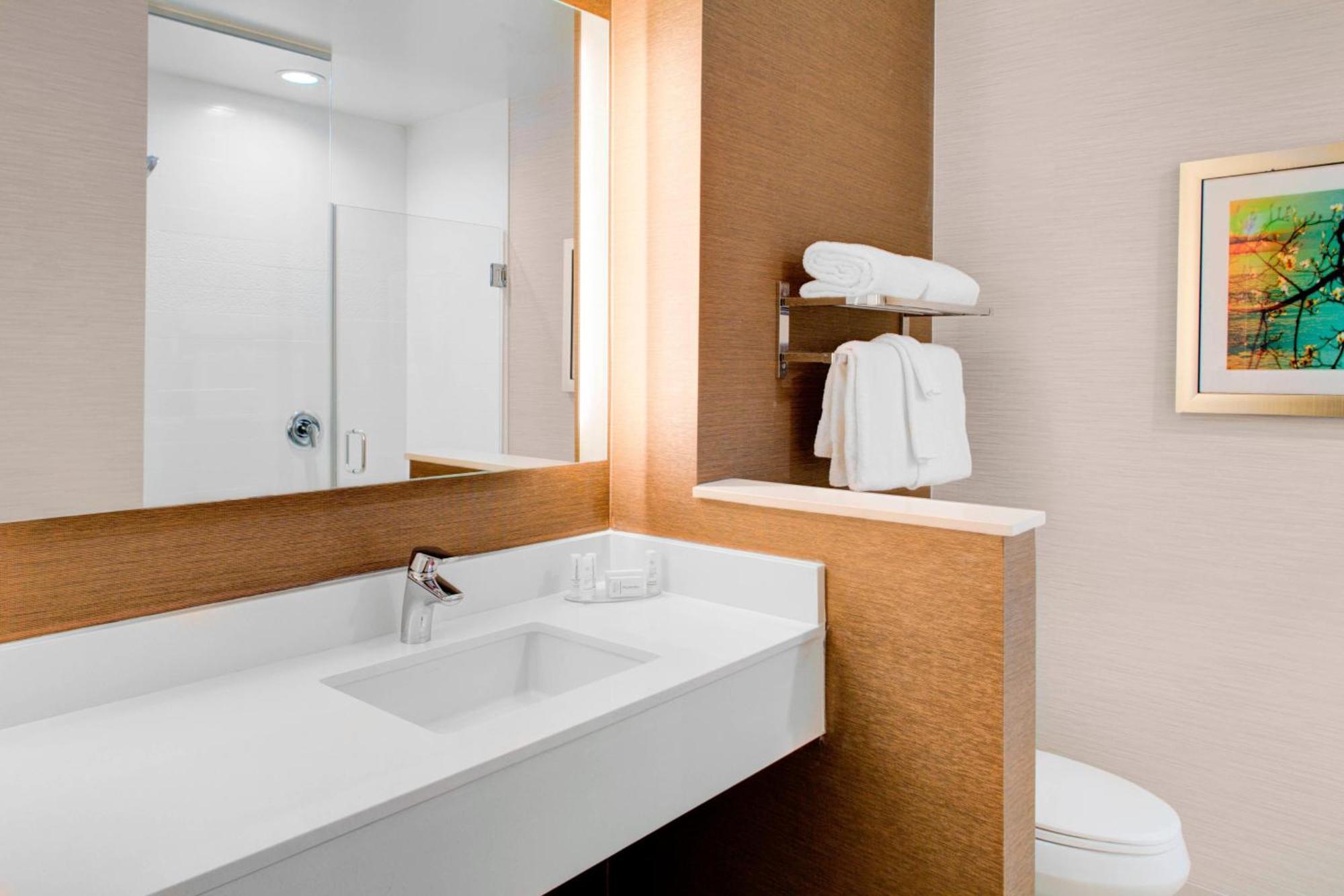 Fairfield Inn & Suites By Marriott Bakersfield North/Airport Eksteriør bilde